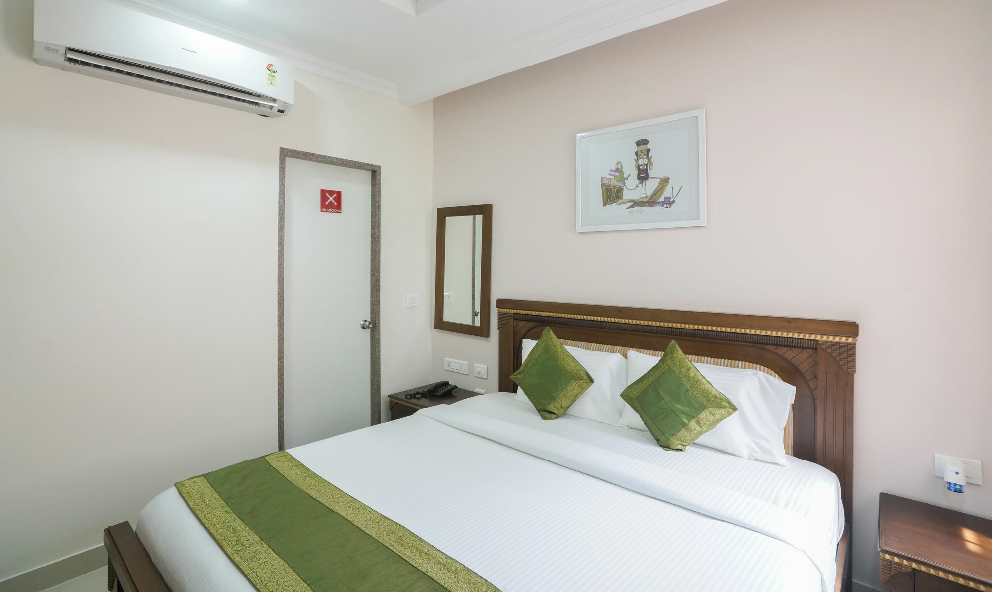 Treebo Trend Madras Inn Chennai Exterior foto